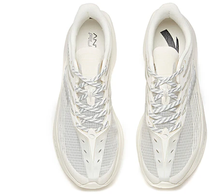 Anta安踏 Edge 低筒 跑步鞋 男款 白銀 Shop Anta安踏 Edge 低筒 跑步鞋 男款 白銀