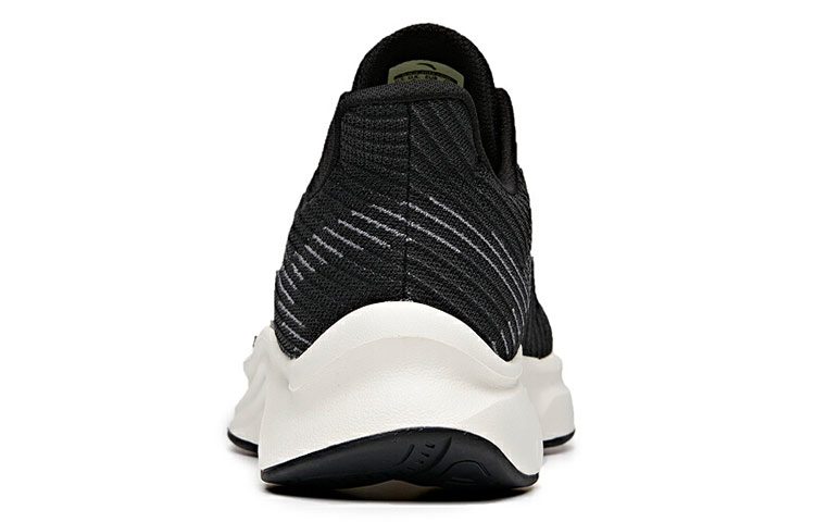 Shop Anta Edge Running ''Noir Gris'' 112035589-6