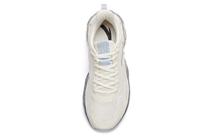 Shop Anta Elastic Low Laufschuhe ''Elfenbeinweiß'' 112035501-1