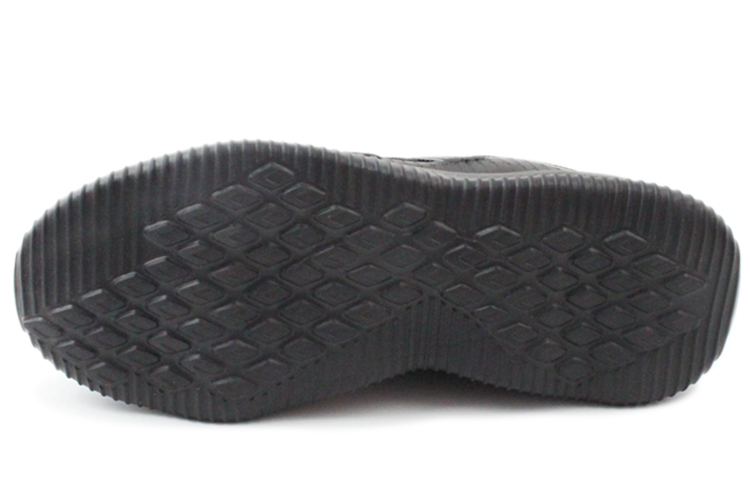 Shop Anta Fashion Patchwork Low-Top 'Black' 11915565-2