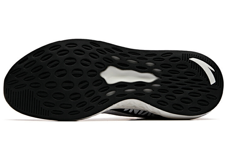 Purchase Anta Flash Energy ''Wormhole Tech'' Laufschuhe ''Weiß Schwarz'' 91935519-3