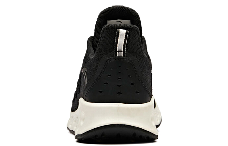 Shop Anta Flashfoam ''Tecnologia Wormhole Nero Bianco'' 11925588-1