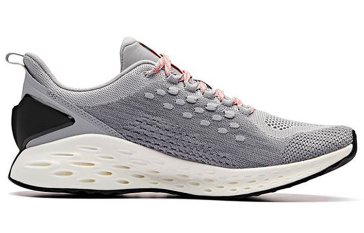 Order Anta Flashfoam Sepatu Lari 'Teknologi Lubang Cacing Abu-Abu' 11915588-3