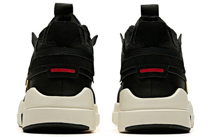 Shop Anta Fleece-Gefütterter Casual Sneaker ''Schwarz Weiß'' 91946905-4
