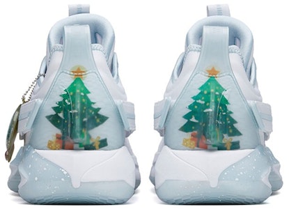 Anta GH3 'Gordon Hayward Putih Biru DeWu Kotak Hadiah' 112211103-5(S-BOX) Sizing Anta GH3 'Gordon Hayward Putih Biru DeWu Kotak Hadiah' 112211103-5(S-BOX)