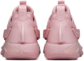 Anta GH3 'Hari Valentine' 112211103-3 Purchase Anta GH3 'Hari Valentine' 112211103-3