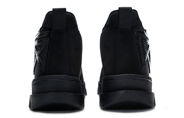 Shop Anta Going Crazy Pelle ''Nero'' 112141801-2