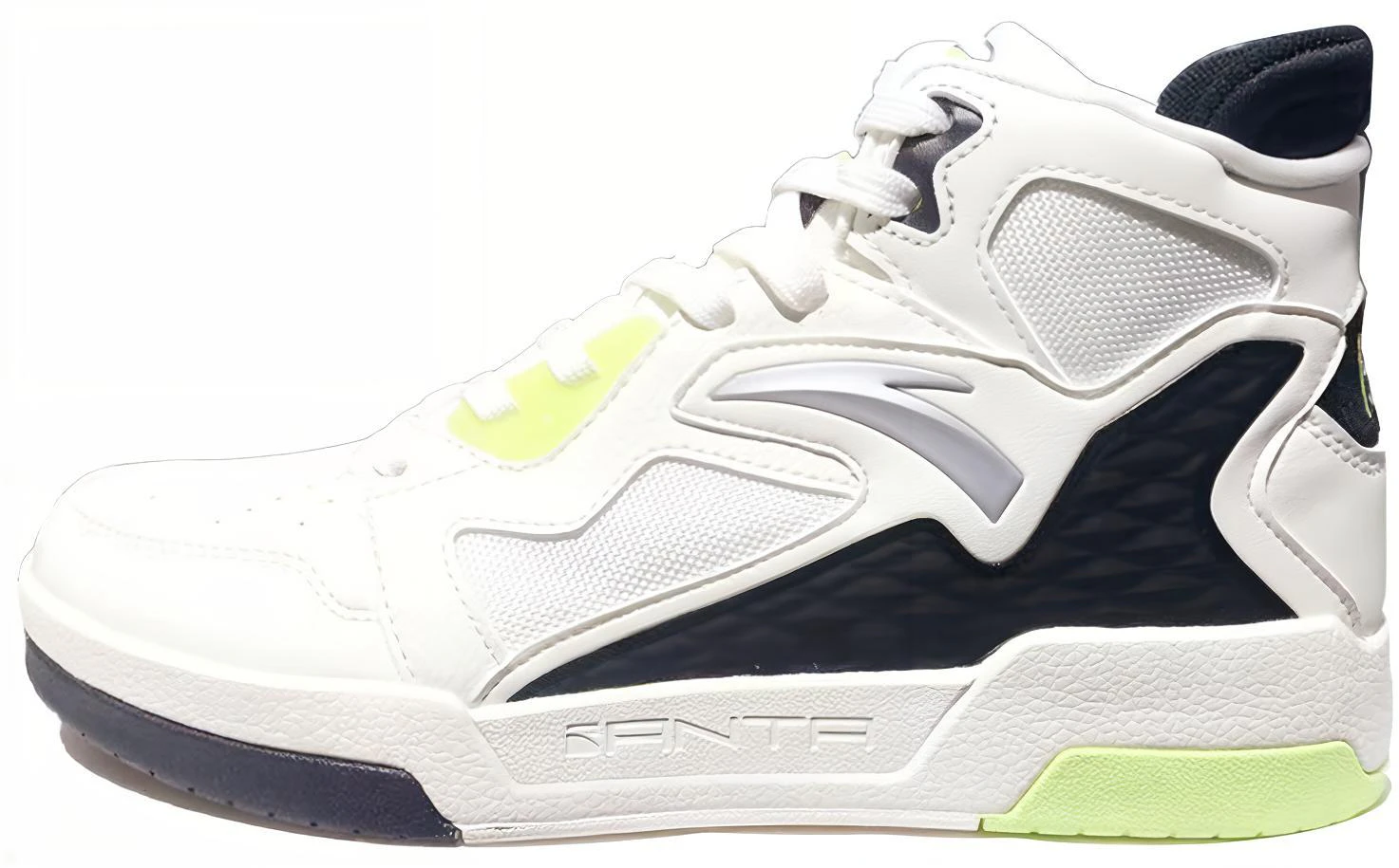 anta-high-top-board-white-black-green-112118050-1