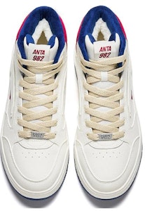 アンタ ハイカットスニーカー 白×赤
```
(Anta haikattosuniikaa shiro×aka)
``` 112348916-1 Lookbook アンタ ハイカットスニーカー 白×赤
```
(Anta haikattosuniikaa shiro×aka)
``` 112348916-1