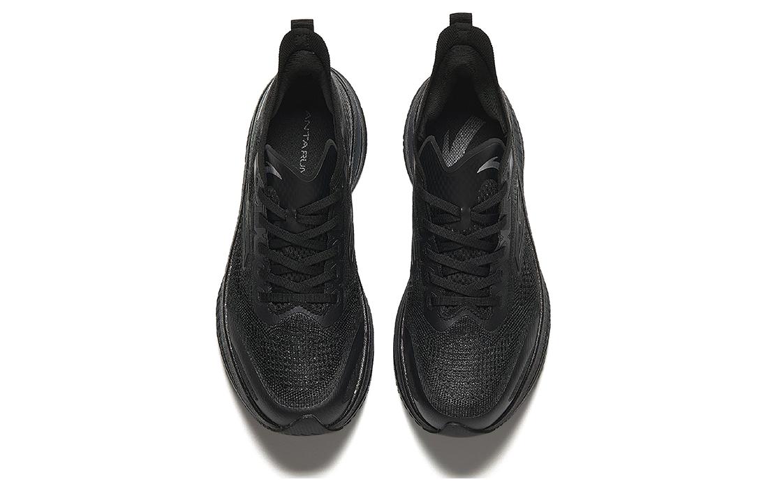 Lookbook Anta Sepatu Lari Horsepower 'Hitam' 912425588-3