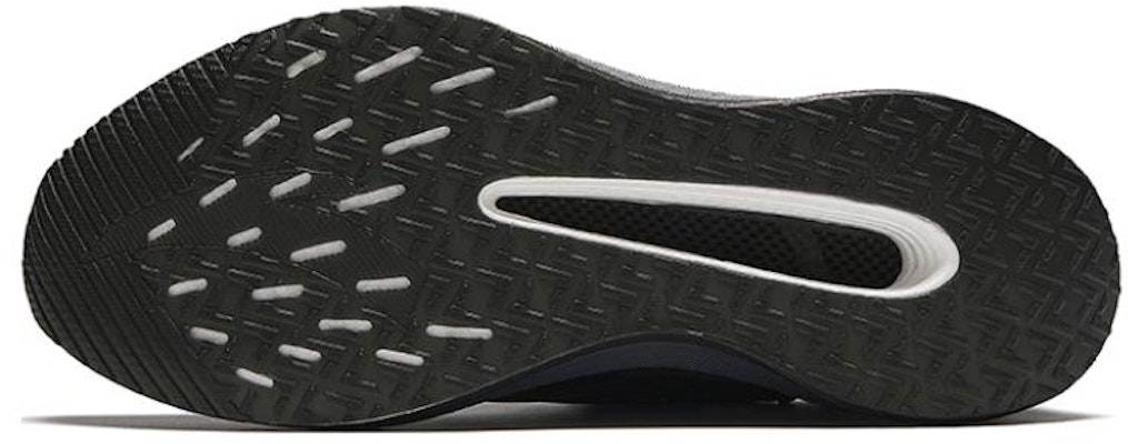 Anta Sepatu Lari Horsepower 'Hitam' 912425588-3 Purchase Anta Sepatu Lari Horsepower 'Hitam' 912425588-3