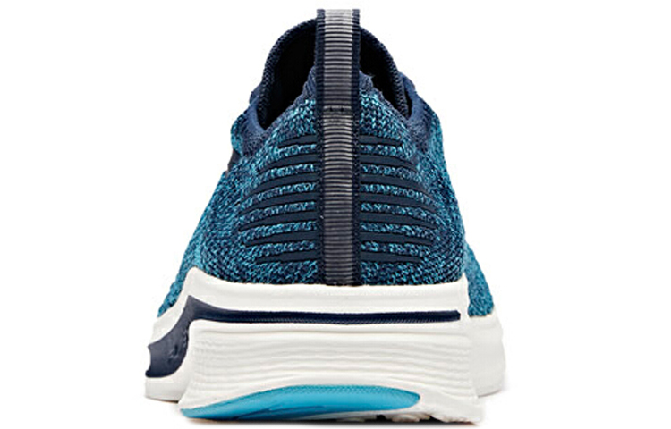 Shop Anta安踏 氫跑一代 低筒 跑步鞋 男款 藍