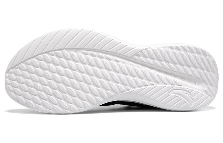 Purchase Sepatu Lari Rajut Anta 'Hitam Putih' 912345512-4