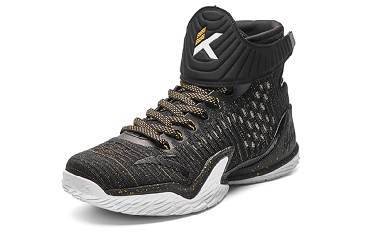 Lookbook 安踏 KT3 'BHM 黑白配色' 11811102-5