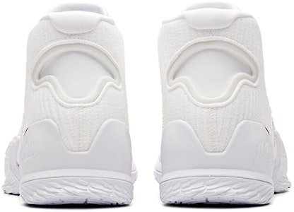 Anta安踏 KT3 湯普森總冠軍 白金 Shop Anta安踏 KT3 湯普森總冠軍 白金