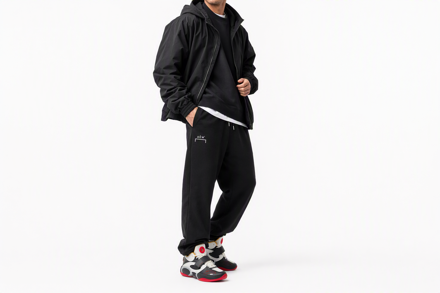 Order Anta KT Splash 5 V2 ''Schwarz Weiß Rot'' 112341108-1