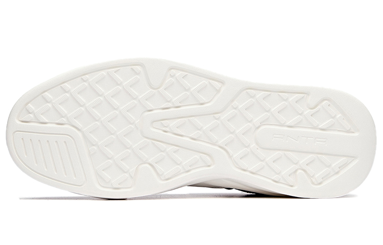 Purchase Anta Leather Low-Top Training Sneakers 'White Black' 112048045-3
