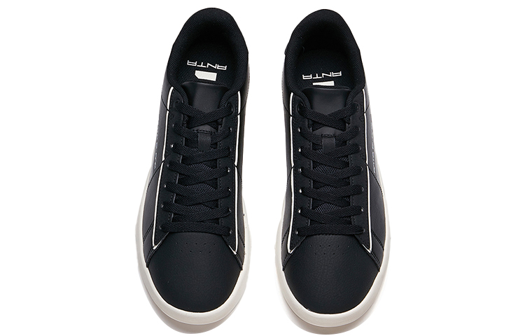 Lookbook Anta Life Low-Top Sneaker ''Schwarz Weiß'' 112048066-2