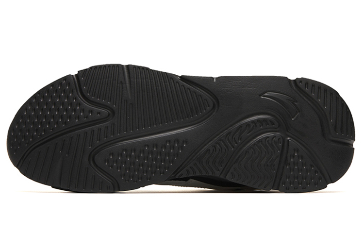 Details for 安踏生活系列輕便運動休閒鞋 黑白