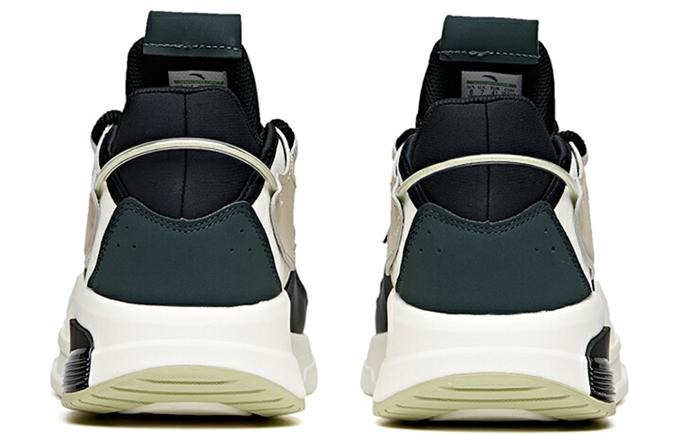 Shop Anta Life Series 'Rechaza la Mediocridad Blanco Negro Verde' 112048808-2