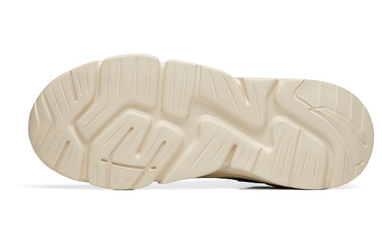 Shop 安踏生活系列低帮“泥灰色” 912248825-4