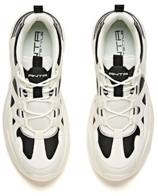 安踏 生活系列 防滑低幫老爹鞋 黑白 Lookbook 安踏 生活系列 防滑低幫老爹鞋 黑白
