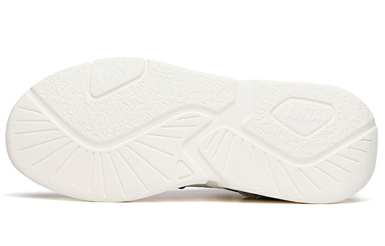 Purchase 安踏生活系列低帮鞋 '拒绝平庸 黑白红' 112138084-2