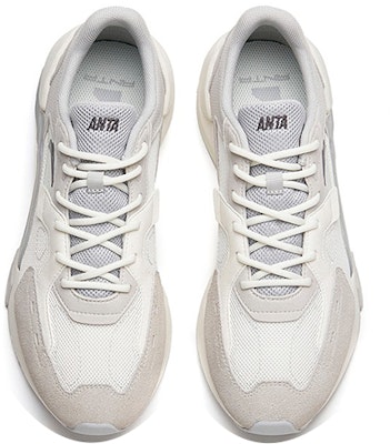 安踏生活系列低帮鞋“防震防滑白灰” 112228871-1 Lookbook 安踏生活系列低帮鞋“防震防滑白灰” 112228871-1