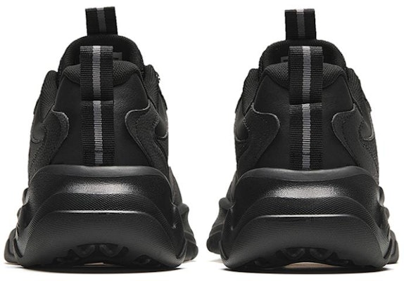 安踏 生活系列 百搭 耐磨 低筒 生活休閒鞋 男款 黑色 Shop 安踏 生活系列 百搭 耐磨 低筒 生活休閒鞋 男款 黑色