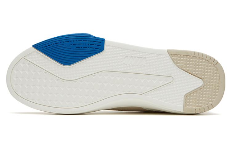 Shop 안타 라이프 시리즈 로우 '화이트 블루' (Anta 라이프 로우 '화이트 블루' is shorter, if allowed.) 912328011-4