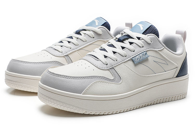 Lookbook Anta安踏 生活系列 耐磨輕便 低筒 板鞋 男款 白灰藍