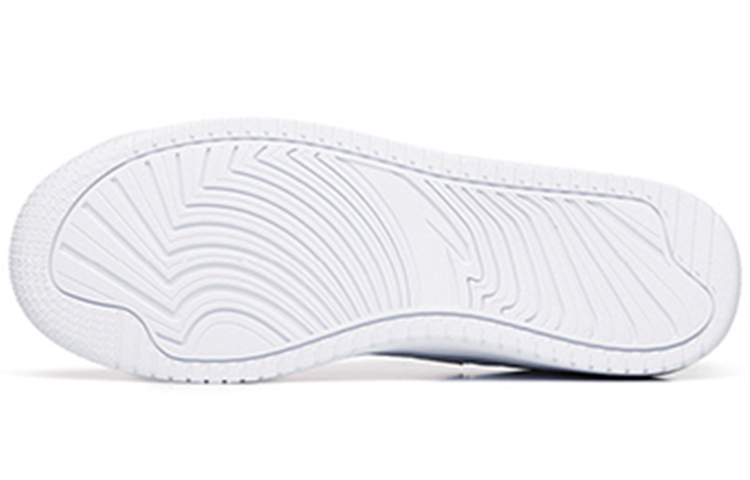 Details for 安踏Life系列 低帮“白银” 912218066-2