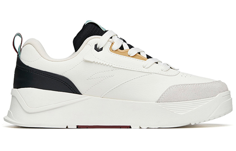 Order Anta Life Series Low Top 'Putih Hitam Kuning' 912238081-5