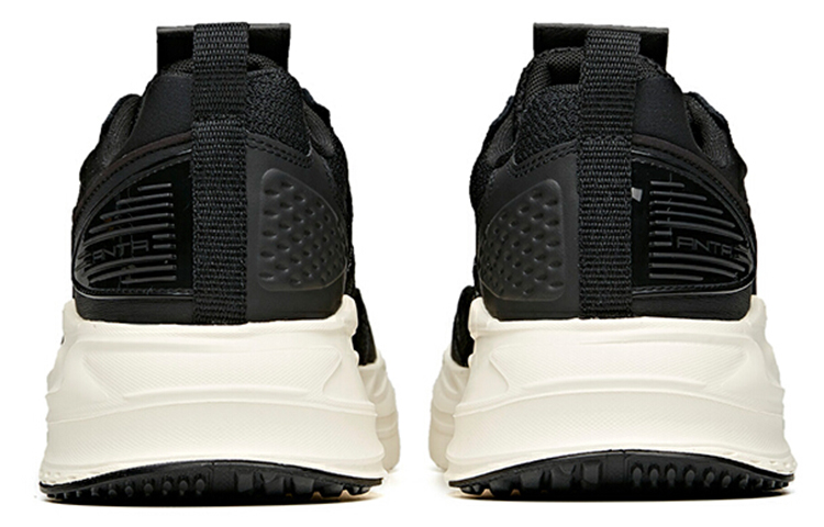 Shop Anta Life Series MIX ''Nero Classico'' Basse Scarpe 112118812-5