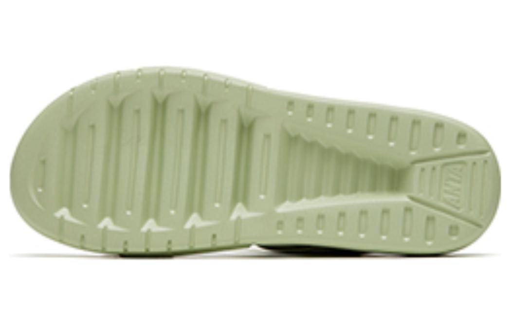 Shop 安踏生活系列凉鞋‘绿色’ 112338505-4