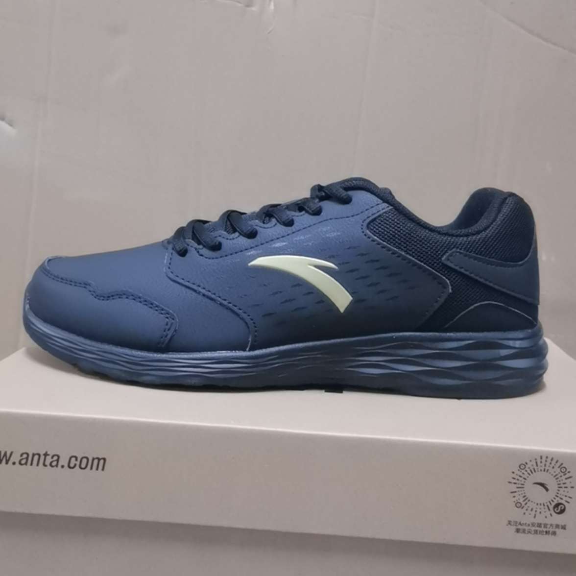 Anta Lifestyle Series 'Black Gold'