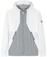 Anta Lifestyle Series Hooded Loose-Fit Patchwork Jacket in Paper White 152438608-1 Anta Lifestyle Series Hooded Loose-Fit Patchwork Jacket in Paper White 152438608-1