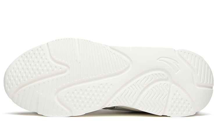Purchase Zapatillas Ligeras Anta Lifestyle 'Blanco Gris Fleece'. 112148860-5