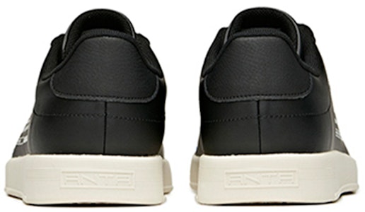 安踏 生活系列 防滑耐磨 時尚低幫休閒板鞋 黑 Purchase 安踏 生活系列 防滑耐磨 時尚低幫休閒板鞋 黑