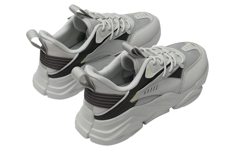 Shop Anta Lifestyle Series Low Top 'White Grey' 912228820-9