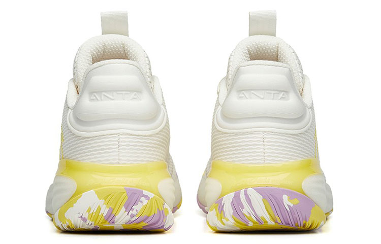 Shop Anta Light Bubble 2 Low 'Putih Gading' 112221616-3