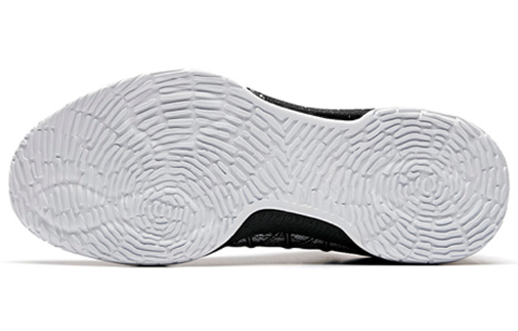 Details for Anta Light Cavalry 3 Low 'Black White Grey' 11821166-7