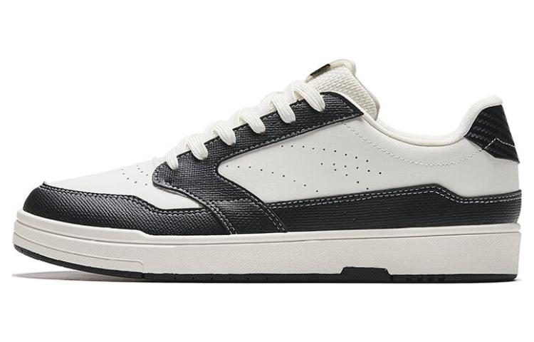 Buy Anta Low-Top 'Hitam Putih' 112338011-2