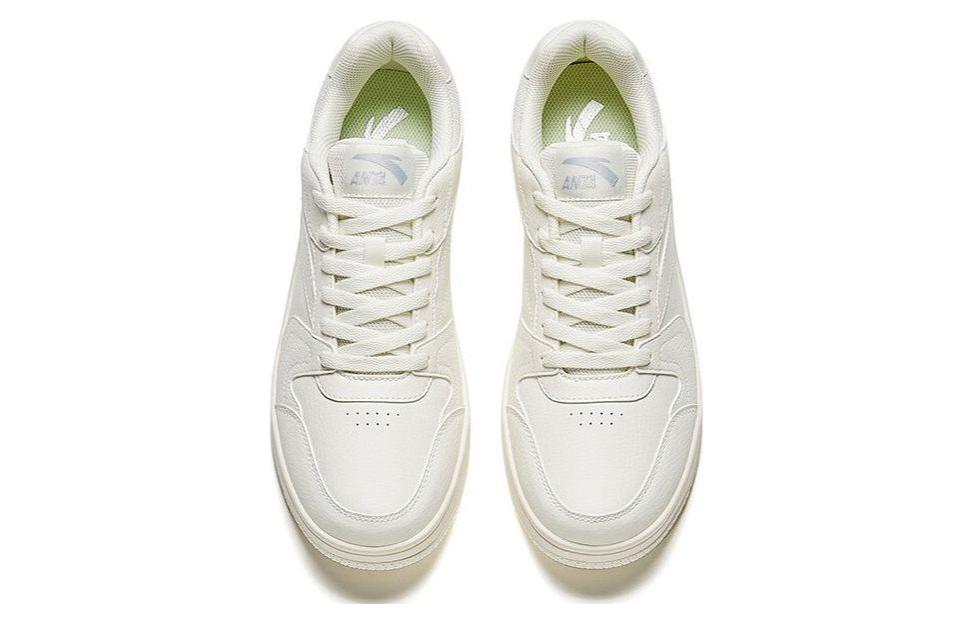 Order Anta Low-Top 'Elevated Ringan Putih' 912348068-8