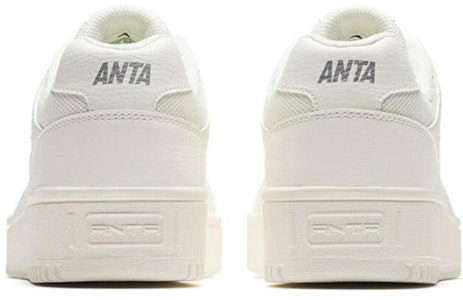 Anta Low-Top 'Elevated Ringan Putih' 912348068-8 Lookbook Anta Low-Top 'Elevated Ringan Putih' 912348068-8