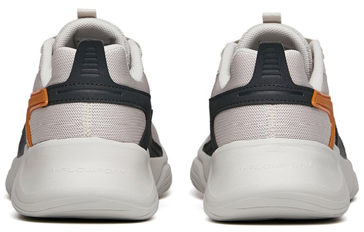 Shop Anta Low-Top 'Kelabu Selesa' 112215571-3