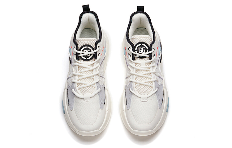 Lookbook 安踏低帮‘象牙白’ 112138084-1