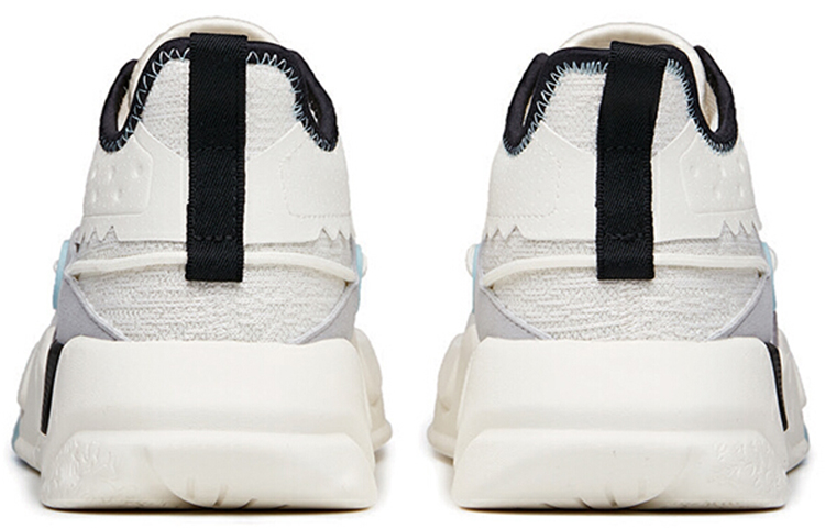 Shop 安踏低帮‘象牙白’ 112138084-1