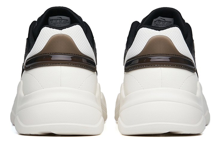 Shop Anta安踏 織物合成皮 減震防滑耐磨 低筒 生活休閒鞋 男款 白黑