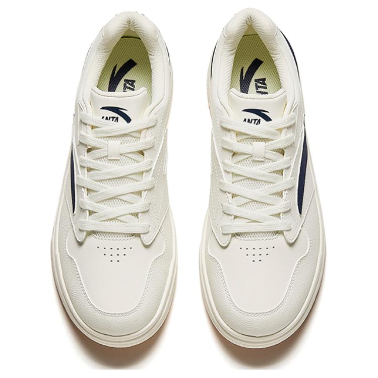 Lookbook 安踏低帮 '白蓝' 912428009-3